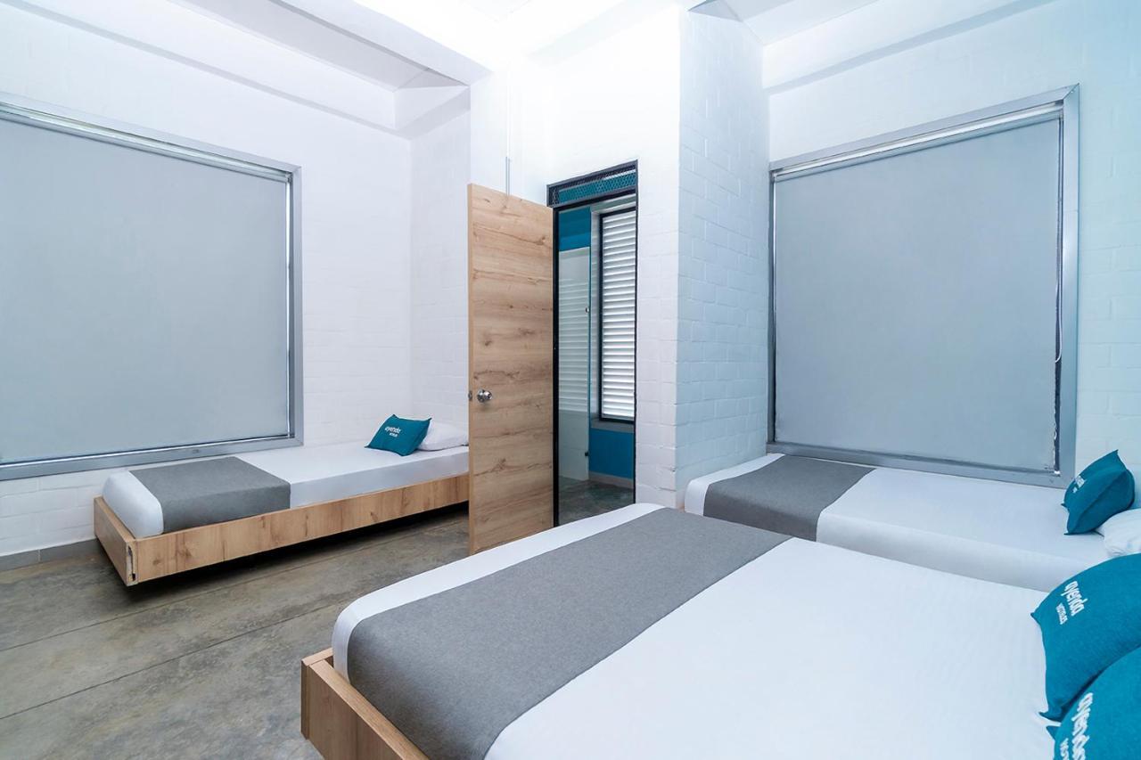 Ayenda Living Box Hotel Cali Exterior photo